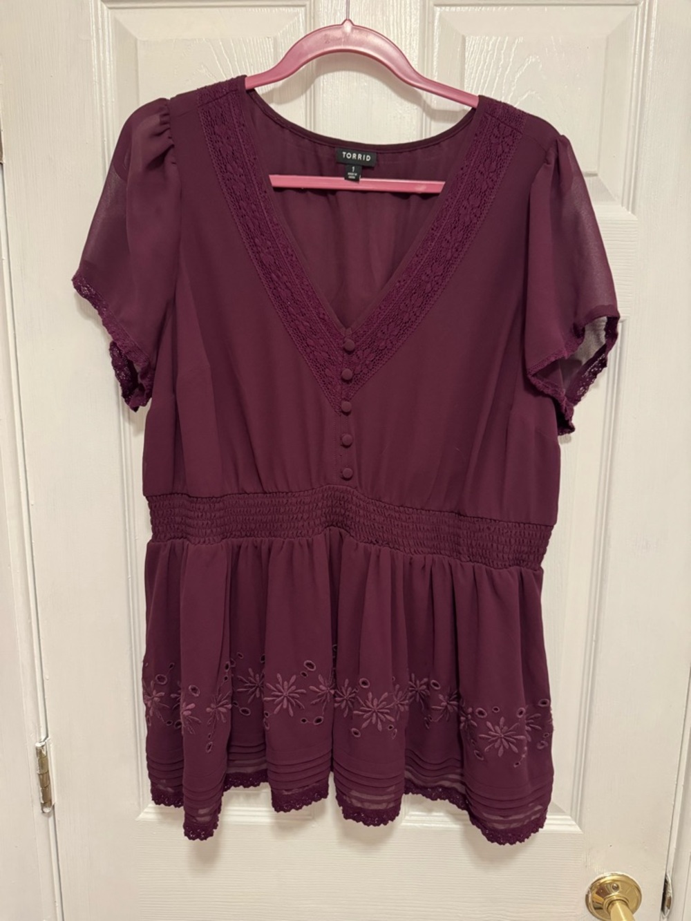 torrid plum V-neck lace-trim peplum blouse